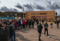 球林业机械品牌现场演示采伐、集材、运输、抚